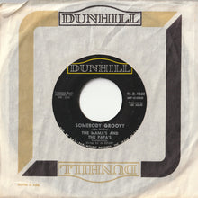 画像をギャラリービューアに読み込む, Mamas & The Papas - California Dreamin' / Somebody Groovy (7inch-Vinyl Record/Used)