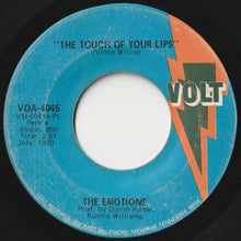画像をギャラリービューアに読み込む, Emotions - Heart Association / The Touch Of Your Lips (7 inch Record / Used)