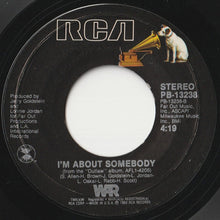 画像をギャラリービューアに読み込む, War - Outlaw / I'm About Somebody (7 inch Record / Used)