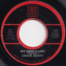 画像をギャラリービューアに読み込む, Chuck Berry - My Ding-A-Ling / School Day (Ring! Ring! Goes The Bell) (7 inch Record / Used)