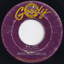 画像をギャラリービューアに読み込む, Martha & The Vandellas - Live Wire / Old Love (Let's Try It Again) (7 inch Record / Used)