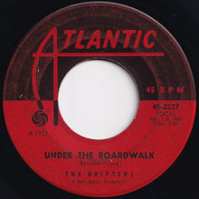 画像をギャラリービューアに読み込む, Drifters - Under The Boardwalk / I Don't Want To Go On Without You (7 inch Record / Used)