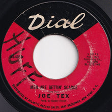 画像をギャラリービューアに読み込む, Joe Tex - Men Are Gettin' Scarce / You're Gonna Thank Me, Woman (7 inch Record / Used)