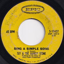 画像をギャラリービューアに読み込む, Sly & The Family Stone - Everyday People / Sing A Simple Song (7 inch Record / Used)