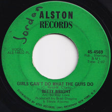 画像をギャラリービューアに読み込む, Betty Wright - Girls Can't Do What The Guys Do / Sweet Lovin' Daddy (7 inch Record / Used)