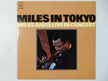 画像をギャラリービューアに読み込む, Miles Davis - Miles In Tokyo (LP-Vinyl Record/Used)