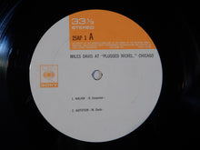 画像をギャラリービューアに読み込む, Miles Davis - Miles Davis At Plugged Nickel, Chicago (LP-Vinyl Record/Used)