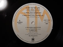 画像をギャラリービューアに読み込む, Wes Montgomery - A Day In The Life (Gatefold LP-Vinyl Record/Used)