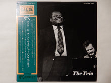 Load image into Gallery viewer, Oscar Peterson - The Trio (LP-Vinyl Record/Used)
