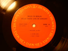 画像をギャラリービューアに読み込む, Miles Davis - Miles In Berlin (LP-Vinyl Record/Used)
