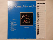 画像をギャラリービューアに読み込む, Oregon - Moon And Mind (LP-Vinyl Record/Used)