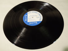 Load image into Gallery viewer, Art Blakey Moanin' Blue Note LNJ-80071