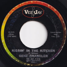 画像をギャラリービューアに読み込む, Gene Chandler - Duke Of Earl / Kissin&#39; In The Kitchen (7 inch Record / Used)
