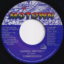 画像をギャラリービューアに読み込む, Commodores - Animal Instinct / Lightin&#39; Up The Night (7 inch Record / Used)
