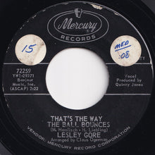 Load image into Gallery viewer, Lesley Gore - That&#39;s The Way Boys Are / That&#39;s The Way The Ball Bounces (7 inch Record / Used)
