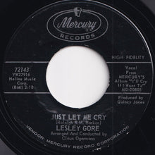 Load image into Gallery viewer, Lesley Gore - Judy&#39;s Turn To Cry / Just Let Me Cry (7 inch Record / Used)
