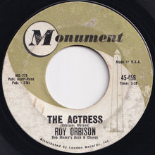 Load image into Gallery viewer, Roy Orbison - Dream Baby (How Long Must I Dream) / The Actress (7 inch Record / Used)
