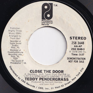 Teddy Pendergrass - Close The Door (Mono) / (Stereo) (7 inch Record / Used)