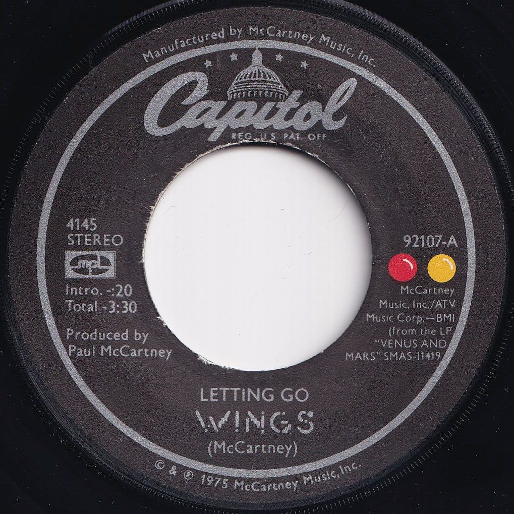 Wings - Letting Go / You Gave Me The Answer (7 inch Record / Used)