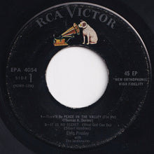 画像をギャラリービューアに読み込む, Elvis Presley - There&#39;ll Be Peace In The Valley (For Me); It Is No Secret (What God Can Do) / I Believe; Take My Hand, Precious Lord (7 inch Record / Used)
