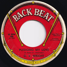 画像をギャラリービューアに読み込む, O.V. Wright - A Nickel And A Nail / Pledging My Love (7 inch Record / Used)
