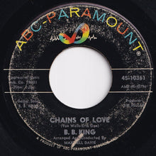 画像をギャラリービューアに読み込む, B.B. King - Sneakin&#39; Around / Chains Of Love (7 inch Record / Used)
