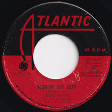 画像をギャラリービューアに読み込む, Eddie Harris - Movin&#39; On Out / Funky Doo (7 inch Record / Used)
