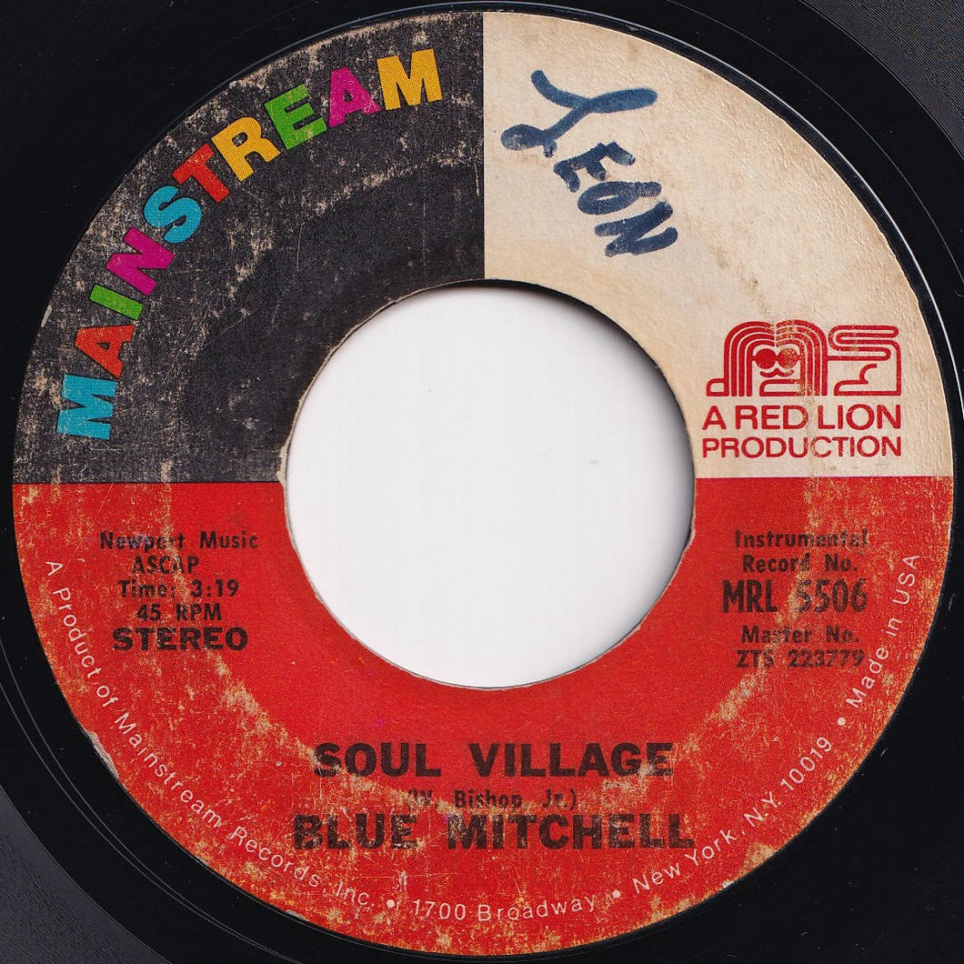 Blue Mitchell - Soul Village / Queen Bey (7 inch Record / Used)