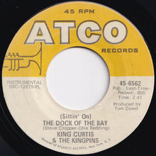 画像をギャラリービューアに読み込む, King Curtis &amp; The Kingpins - (Sittin&#39; On) The Dock Of The Bay / This Is Soul (7 inch Record / Used)
