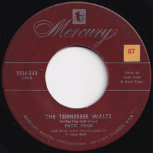 Load image into Gallery viewer, Patti Page - The Tennessee Waltz / Boogie Woogie Santa Claus (7 inch Record / Used)
