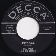 画像をギャラリービューアに読み込む, Bill Haley And His Comets - Ooh! Look-A There, Ain&#39;t She Pretty / Joey&#39;s Song (7 inch Record / Used)
