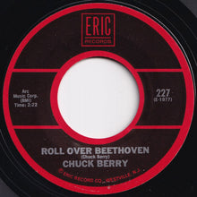 Load image into Gallery viewer, Chuck Berry - Roll Over Beethoven / Maybellene (7 inch Record / Used)

