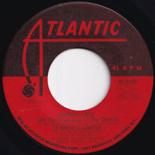 Load image into Gallery viewer, Clarence Carter - Snatching It Back / Making Love (At The Dark End Of The Street) (7 inch Record / Used)
