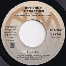 画像をギャラリービューアに読み込む, L.T.D. - Love To The World / Get Your It Together (7 inch Record / Used)
