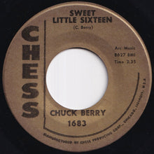 画像をギャラリービューアに読み込む, Chuck Berry - Sweet Little Sixteen / Reeling And Rocking (7 inch Record / Used)

