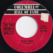 画像をギャラリービューアに読み込む, Dave Brubeck Quartet - Take Five / Blue Rondo A La Turk (7 inch Record / Used)
