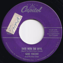 画像をギャラリービューアに読み込む, Gene Vincent - Race With The Devil / Gonna Back Up Baby (7 inch Record / Used)
