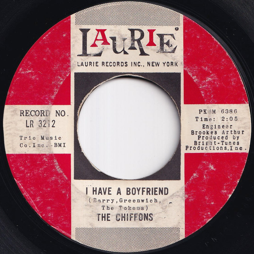 Chiffons - I Have A Boyfriend / I'm Gonna Dry My Eyes (7 inch Record / Used)