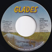 画像をギャラリービューアに読み込む, Latimore - Long Distance Love / Out To Get&#39;Cha (7 inch Record / Used)
