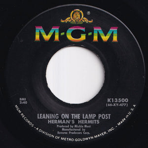 Herman's Hermits - Leaning On The Lamp Post / Hold On! (7 inch Record / Used)