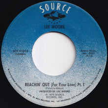 画像をギャラリービューアに読み込む, Lee Moore - Reachin&#39; Out (For Your Love) Pt. 1 / Pt. 2 (7 inch Record / Used)
