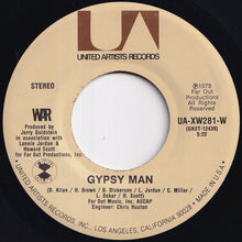 Load image into Gallery viewer, War - Gypsy Man / Deliver The Word (7 inch Record / Used)
