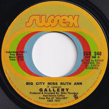 画像をギャラリービューアに読み込む, Gallery - Big City Miss Ruth Ann / Lover's Hideaway (7 inch Record / Used)
