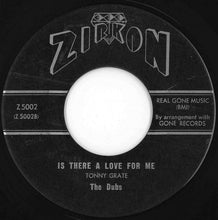 Load image into Gallery viewer, Dubs - Chapel Of Dreams / Is There A Love For Me (7 inch Record / Used)
