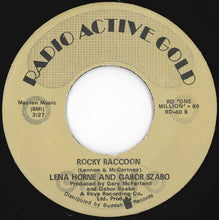 画像をギャラリービューアに読み込む, Lena Horne, Gabor Szabo - Watch What Happens / Rocky Raccoon (7 inch Record / Used)
