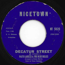画像をギャラリービューアに読み込む, Patti LaBelle And The Blue Belles - You'll Never Walk Alone / Decatur Street (7 inch Record / Used)

