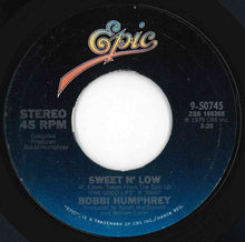 画像をギャラリービューアに読み込む, Bobbi Humphrey - Love When I'm In Your Arms / Sweet N' Low (7 inch Record / Used)
