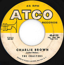 画像をギャラリービューアに読み込む, Coasters - Charlie Brown / Three Cool Cats (7 inch Record / Used)

