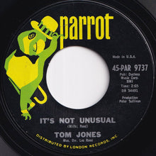 画像をギャラリービューアに読み込む, Tom Jones - It's Not Unusual / To Wait For Love (Is To Waste Your Life Away) (7 inch Record / Used)
