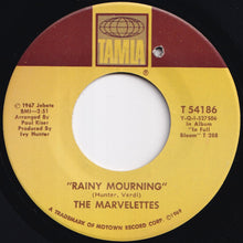 Load image into Gallery viewer, Marvelettes - That's How Heartaches Are Made / Rainy Mourning (7 inch Record / Used)
